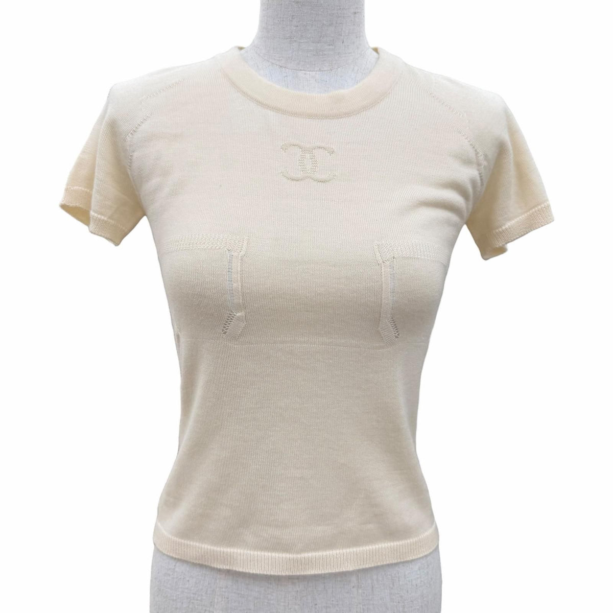 Chanel 04C Cashmere 100% CC Logo Embossed Cropped Short Sleeve Knit Beige 36