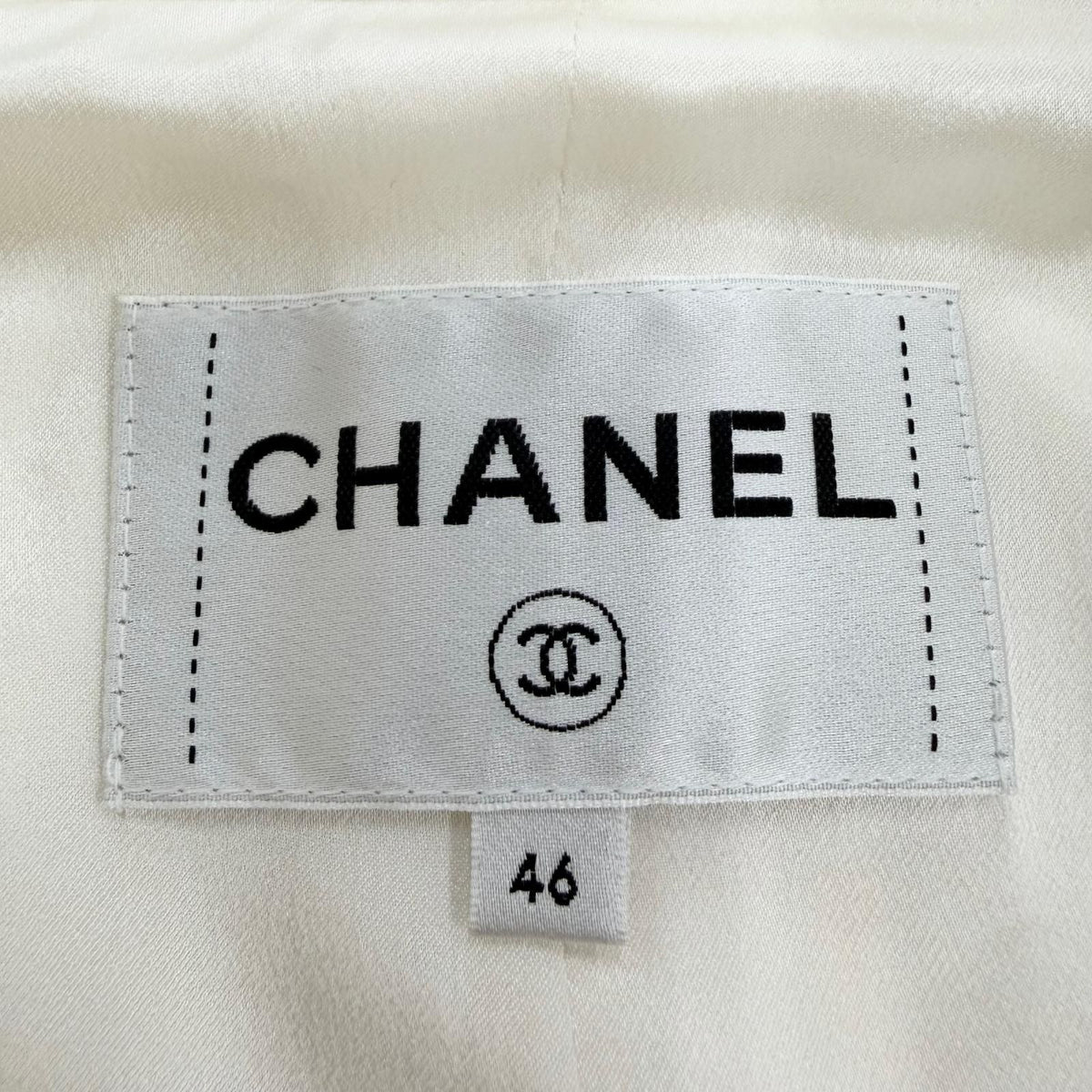 Chanel Wool Cashmere CC Logo Button Long Length Coat White 46 — view 7