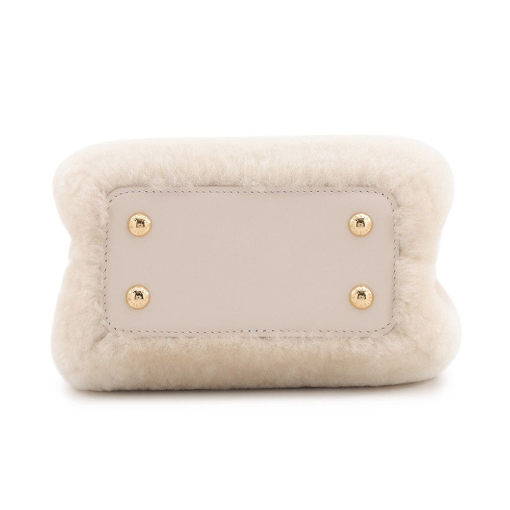 Louis Vuitton Capucines Shearling 2-Way Shoulder Bag — view 3