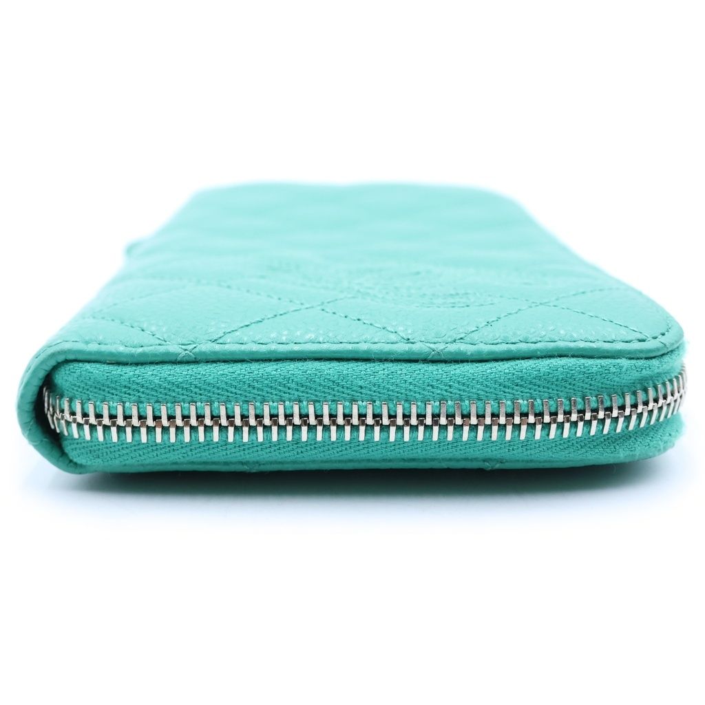 Chanel CC Logo Quilted Round Zip Wallet Green Caviar Leather Silver — view 3