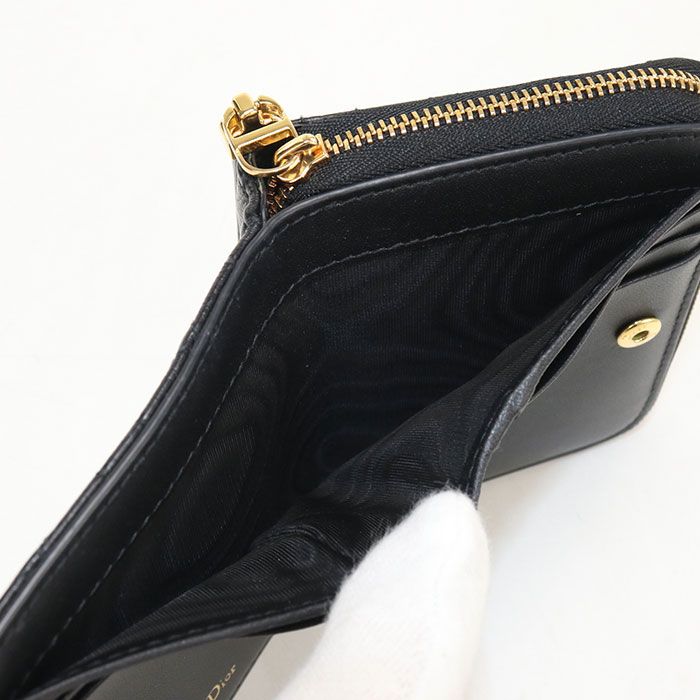Dior Scarlet Wallet Caro Bifold Calfskin — view 4