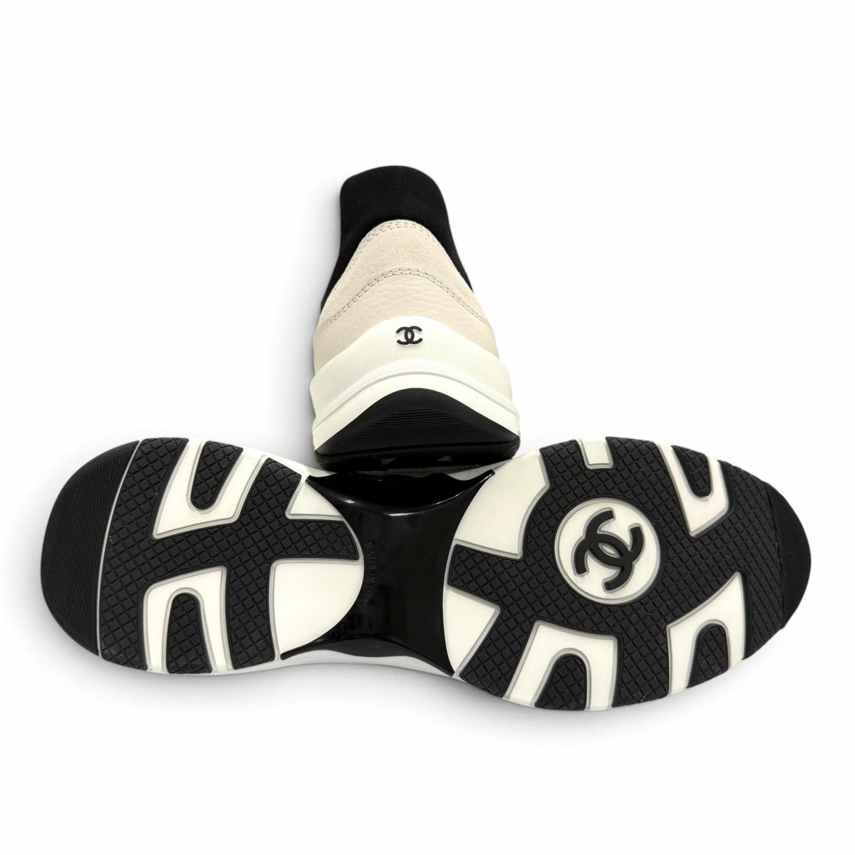 Chanel Suede Leather CC Logo Low-Top Sneakers White — view 5
