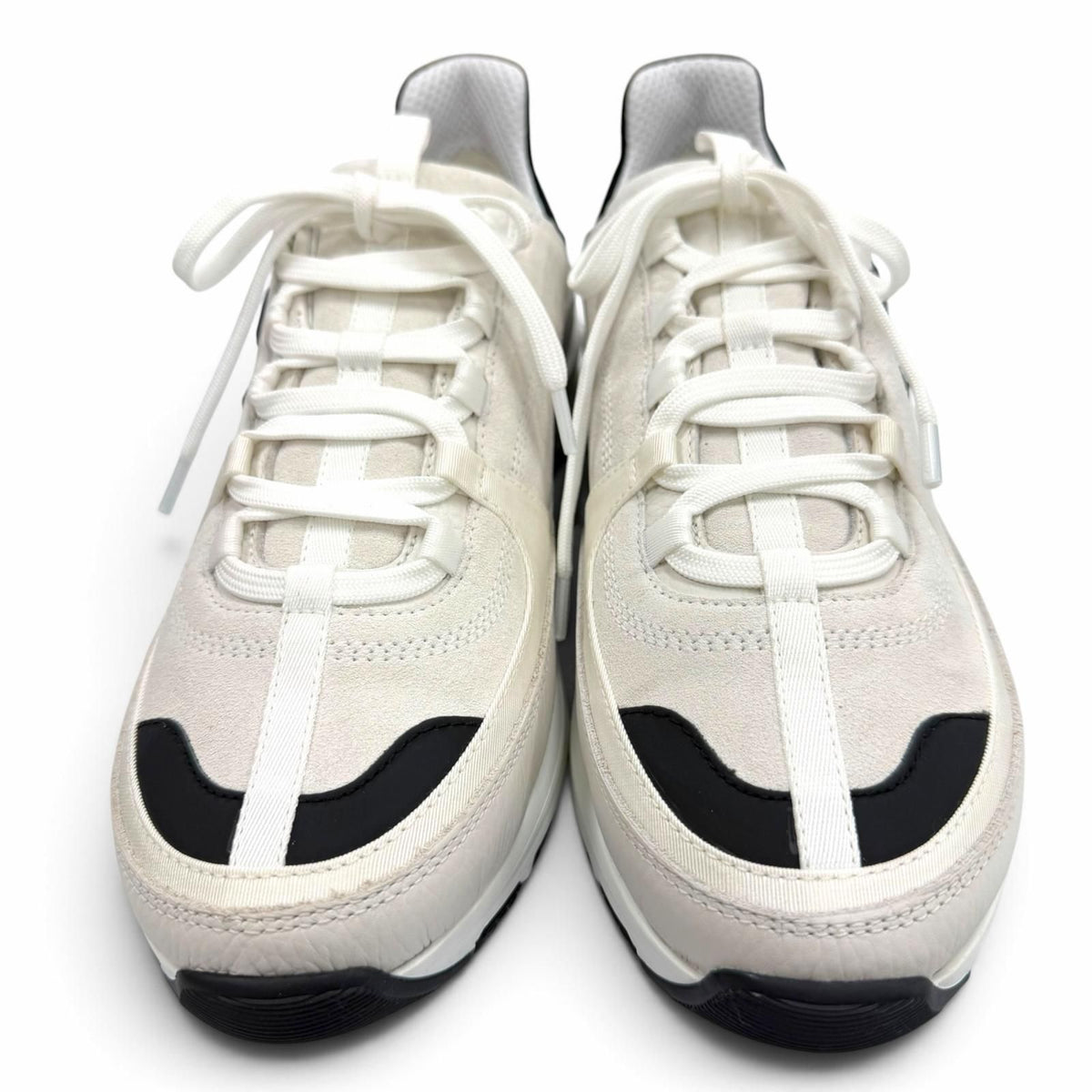 Chanel Suede Leather CC Logo Low-Top Sneakers White — view 3