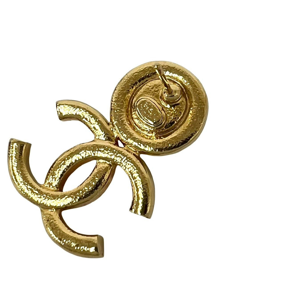 Chanel CC Logo Earrings Gold — view 3