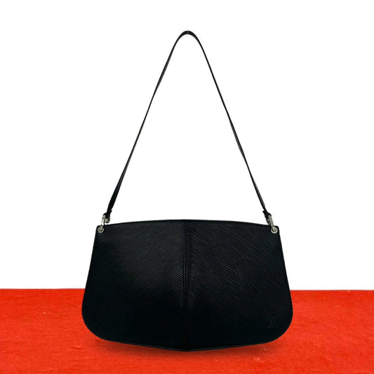 Louis Vuitton Pochette Demilune Epi Leather Shoulder Bag Noir Black