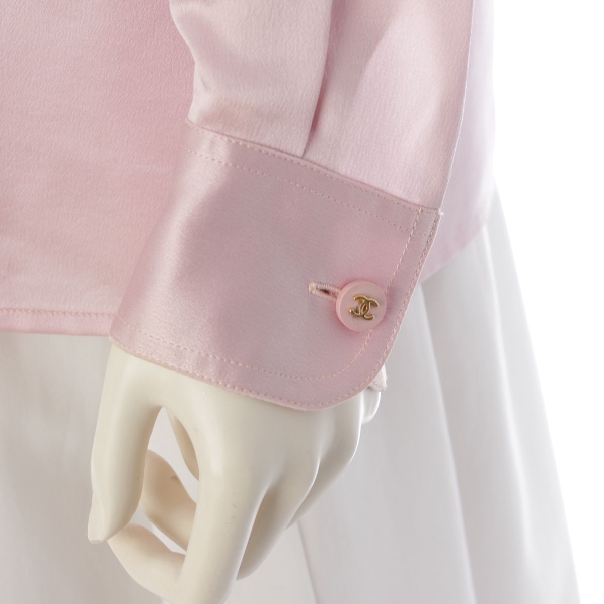 Chanel 90S Silk Coco Buttons Long Sleeve Blouse Pink — view 6