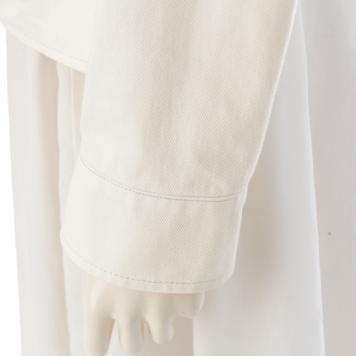 Chanel Cotton Logo Button Jacket White 40 — view 7