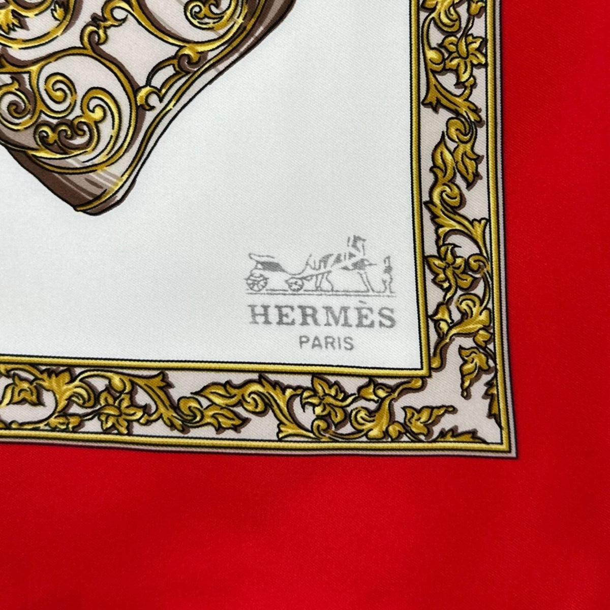Hermes Carre 90 Diane Scarf Silk White — view 7