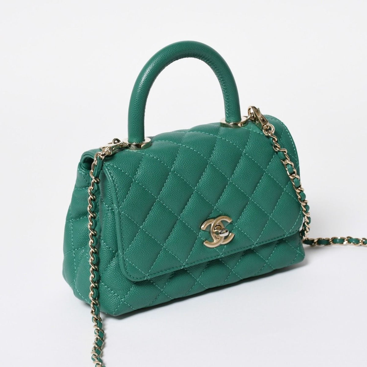 Chanel Top Handle 2-Way Bag CC Logo Caviar Leather Green Gold — view 3