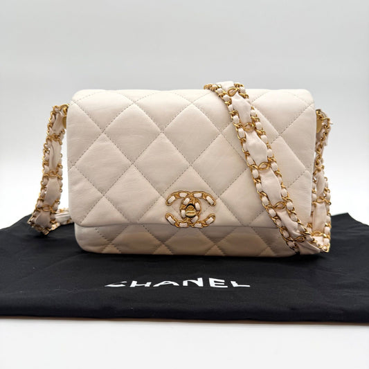 Chanel Shoulder Bag Chanel 19 Lambskin Mini Quilted White Chain