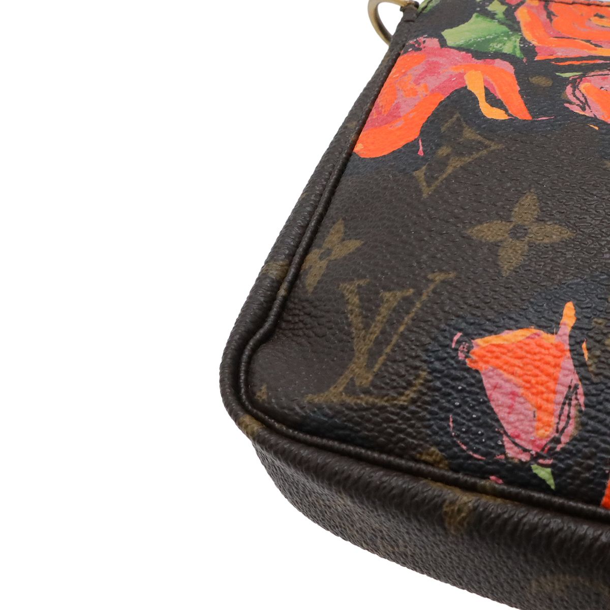 Louis Vuitton Monogram Rose Pochette Accessoires Pouch Handbag — view 4