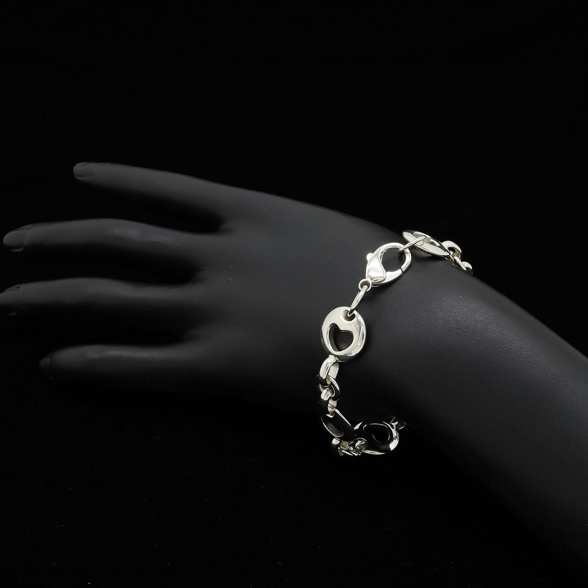 Tiffany & Co Pierced Heart Bracelet Silver — view 5