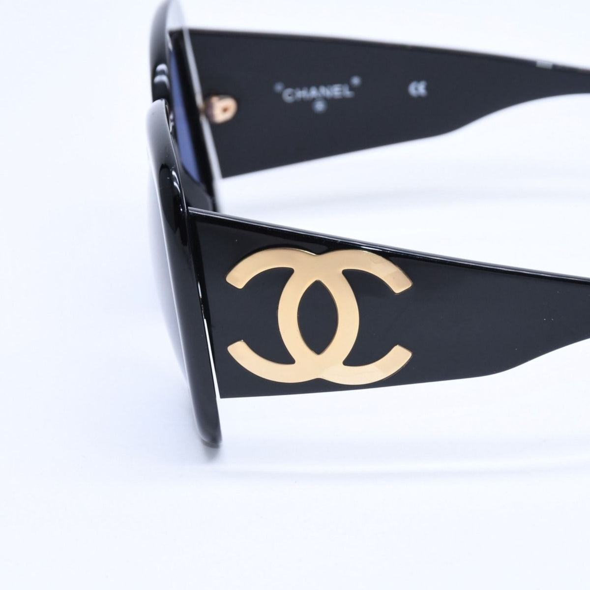 Chanel Sunglasses Eyewear CC Logo Black Gold Acetate — view 7