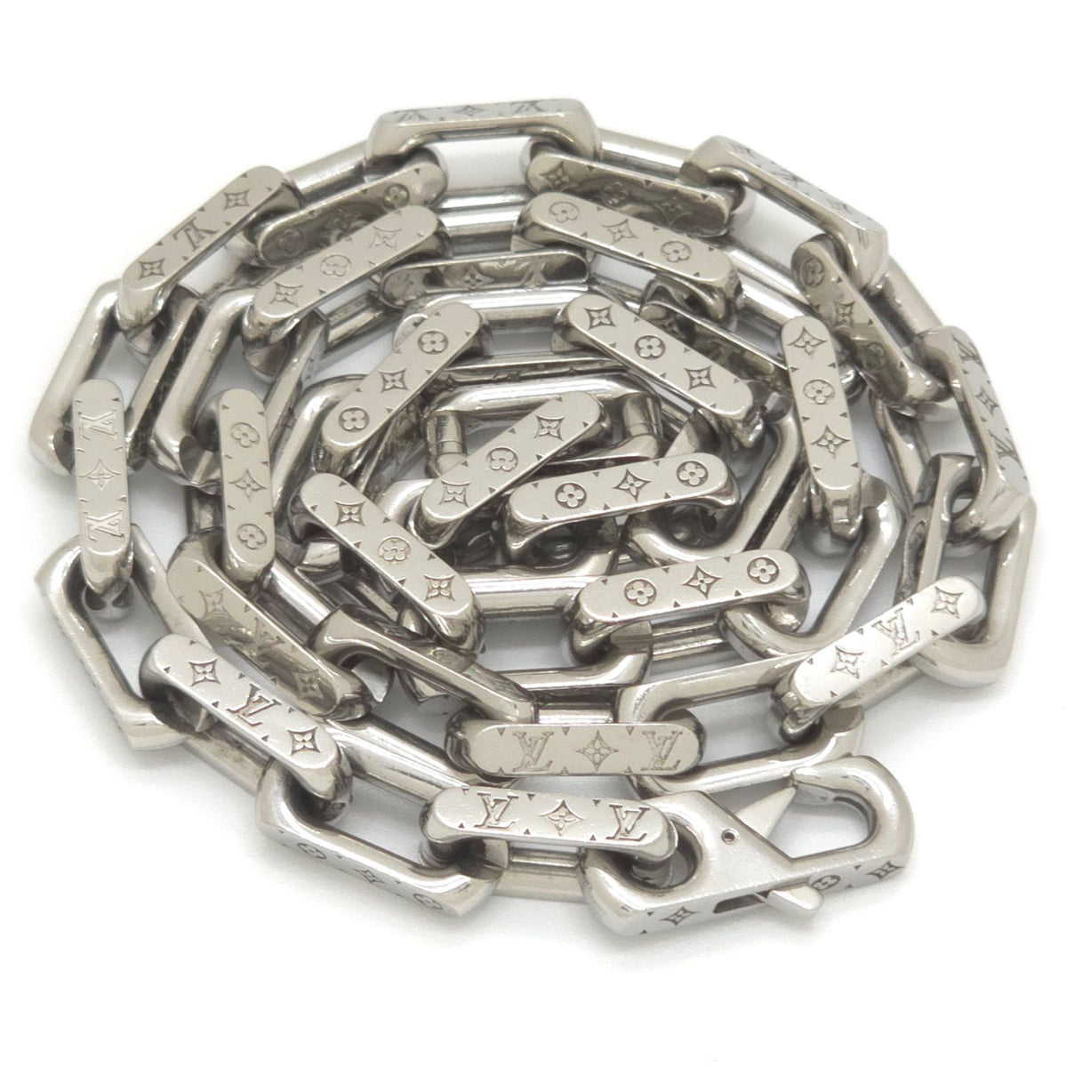 Louis Vuitton Necklace Chain Monogram Silver Colored Metal — view 5