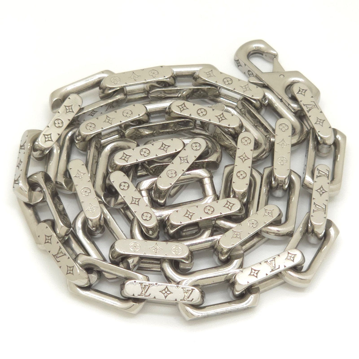 Louis Vuitton Necklace Chain Monogram Silver Colored Metal — view 4