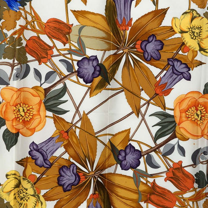 Hermes Carre 90 Fleurs D'hellade Hellas Scarf White Blue Multicolor Silk — view 2