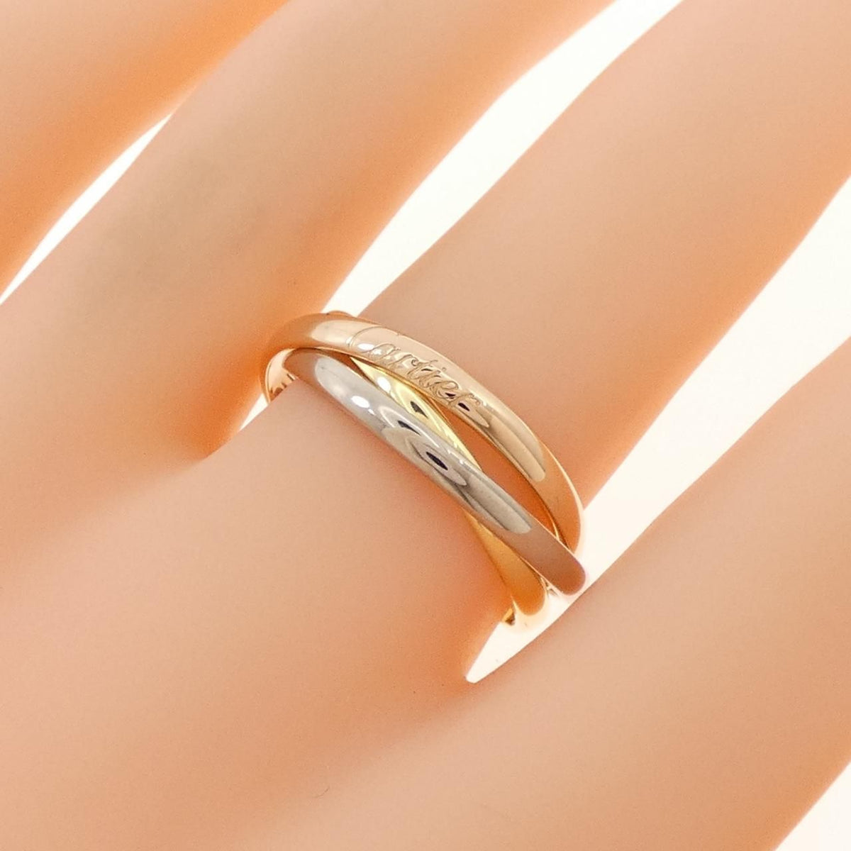 Cartier Trinity Ring Pink — view 4