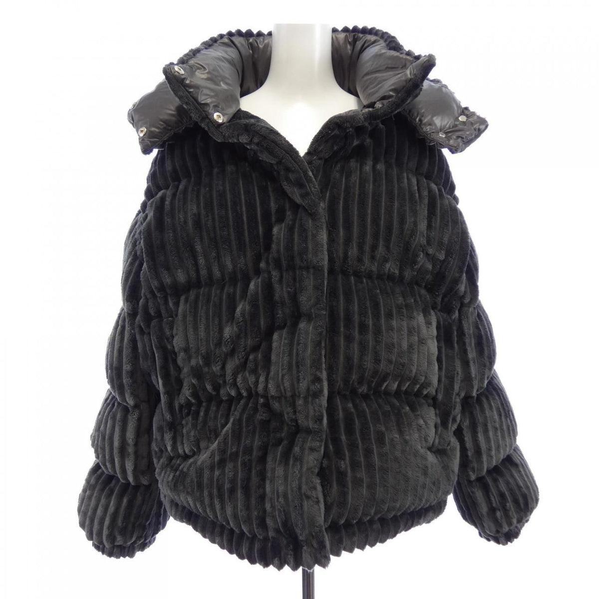 Moncler Daos Down Jacket