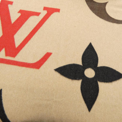 Louis Vuitton the Ultimate Scarf — view 4