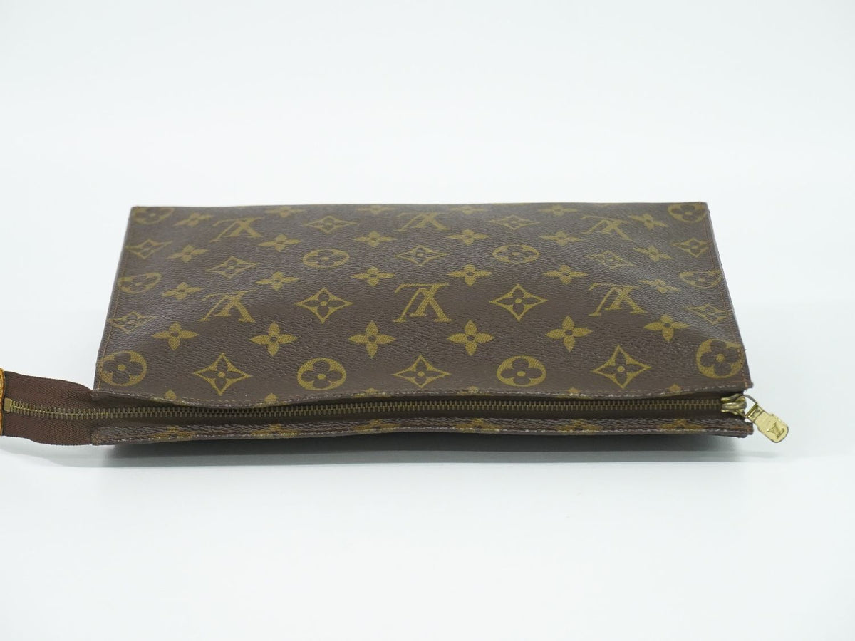 Louis Vuitton LV Poche Toilet 26 Monogram Pouch Clutch Brown — view 5