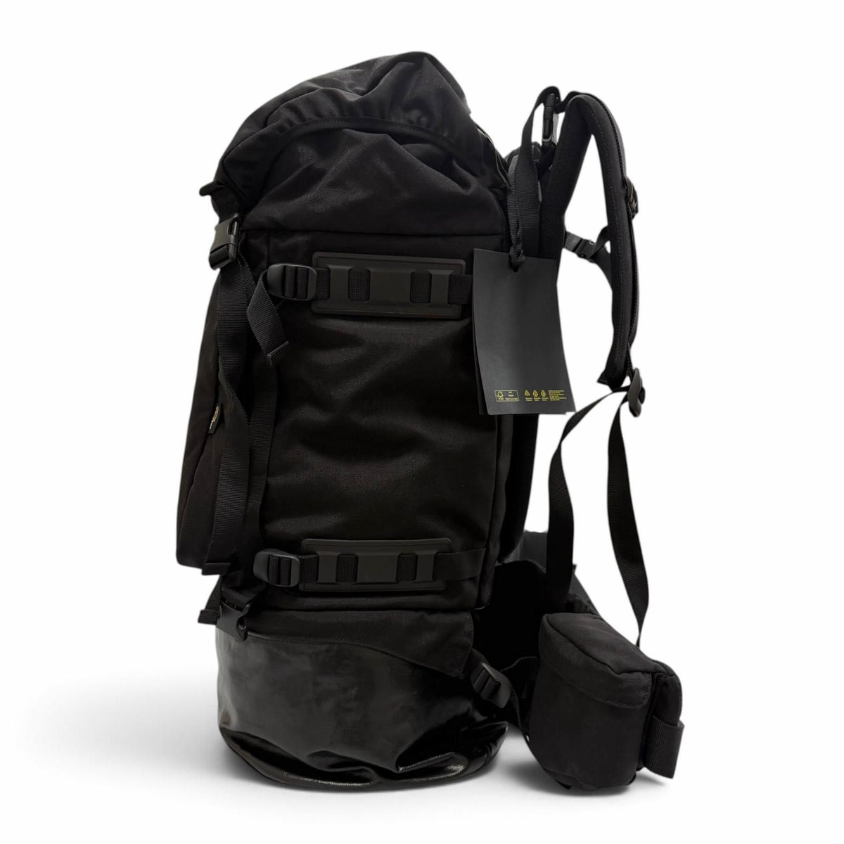 Moncler Hyke Leather Backpack Large — view 6