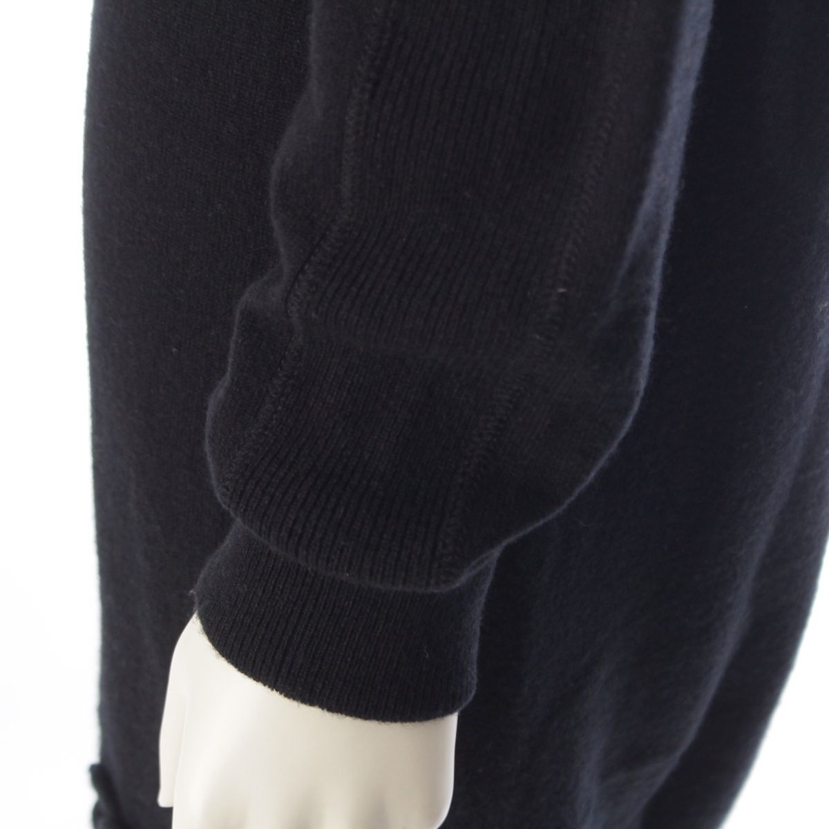 Chanel Cashmere CC Logo Knit Dress Black 38 — view 7
