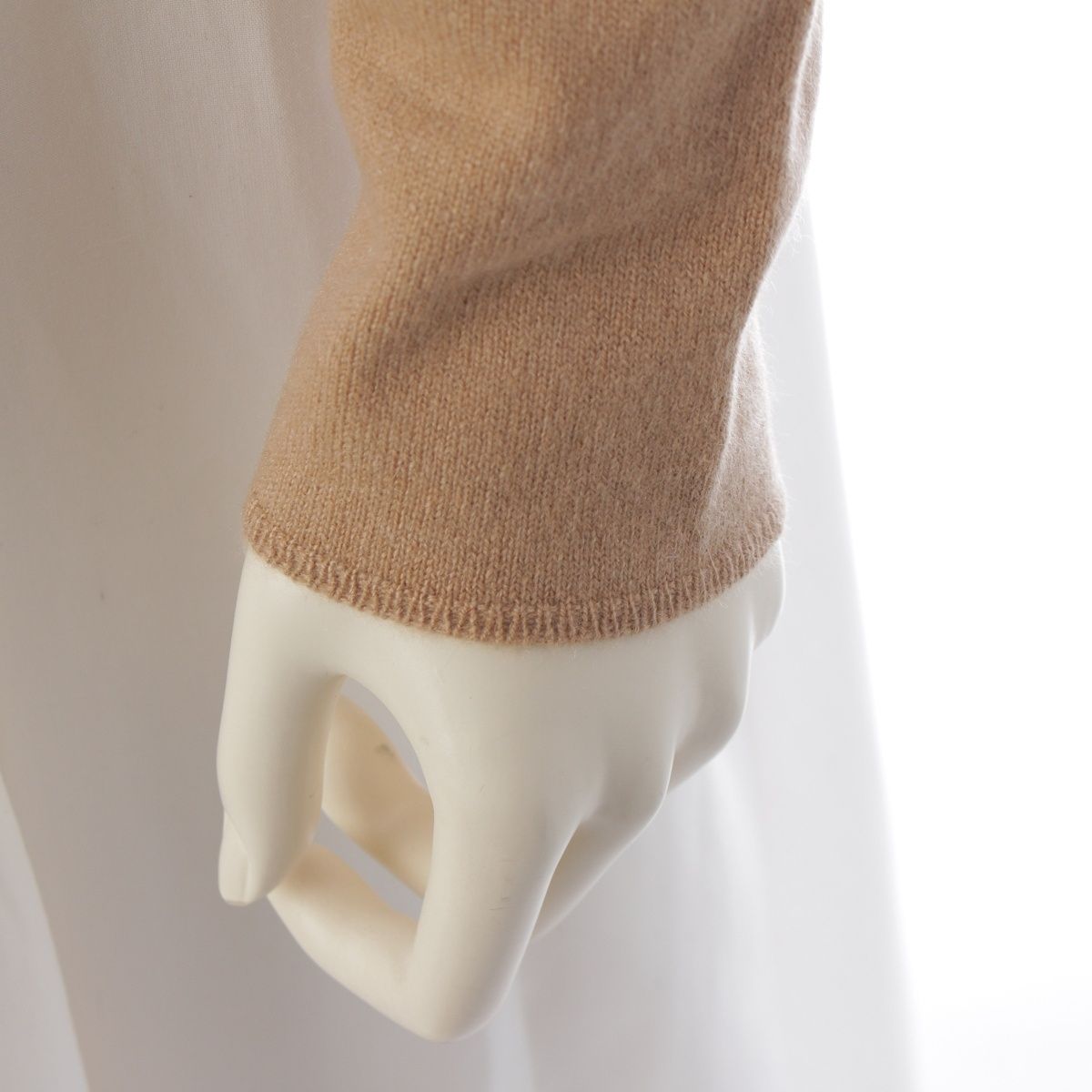 Prada Cashmere Mink Crew Neck Sweater Knit Top Beige 38 — view 6