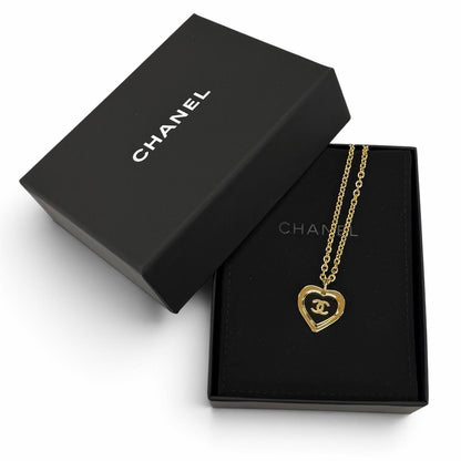 Chanel CC Logo Heart Pendant Gold Black — view 2