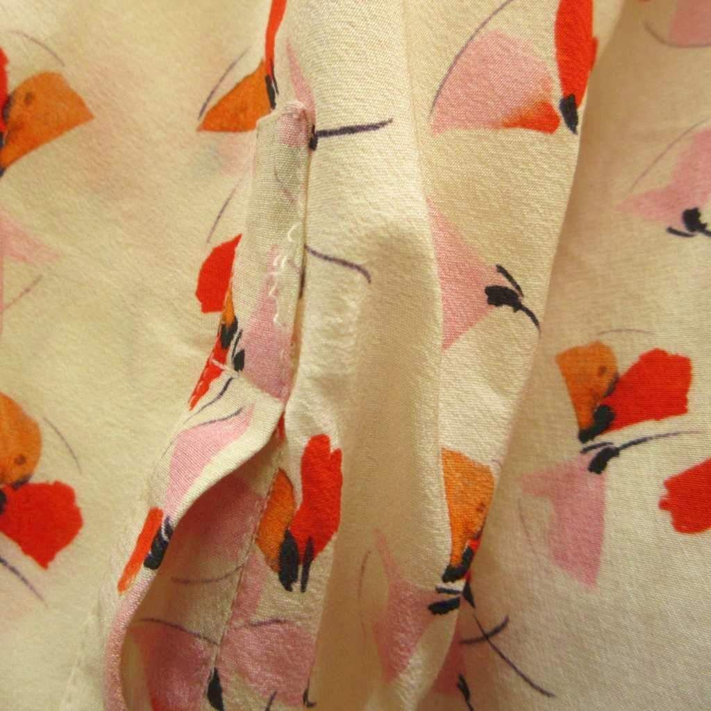 Prada Shirt Blouse Ivory Floral Pattern Round Color Long Sleeve 36 — view 5