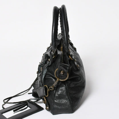 Balenciaga the First 2-Way Shoulder Bag Black Blanc — view 4