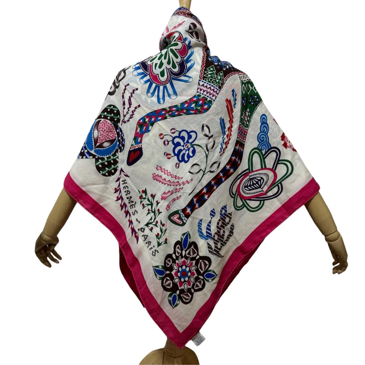 Hermes Carre Geant 140 Waiting for Odysseus Scarf — view 4