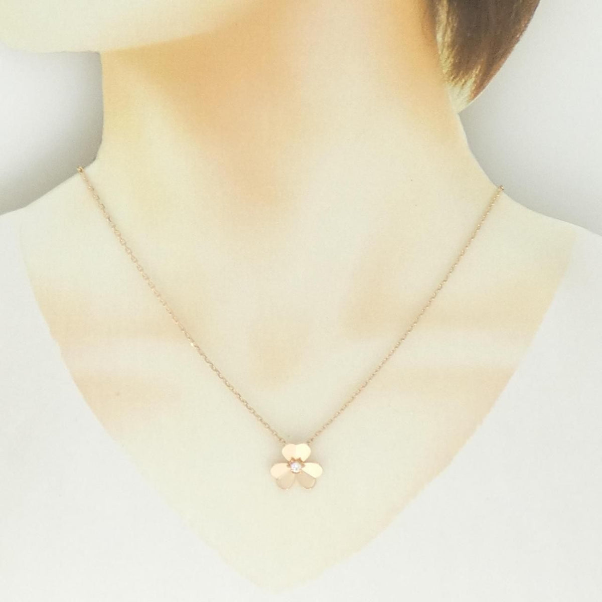 Van Cleef & Arpels Frivole Small Necklace — view 6