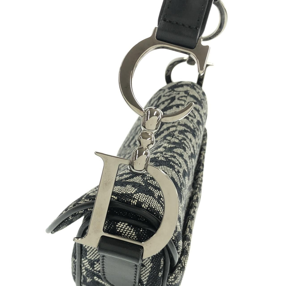 Dior Vintage Saddle Shoulder Bag — view 7