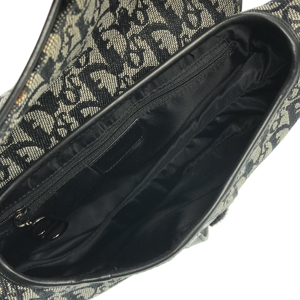 Dior Vintage Saddle Shoulder Bag — view 8