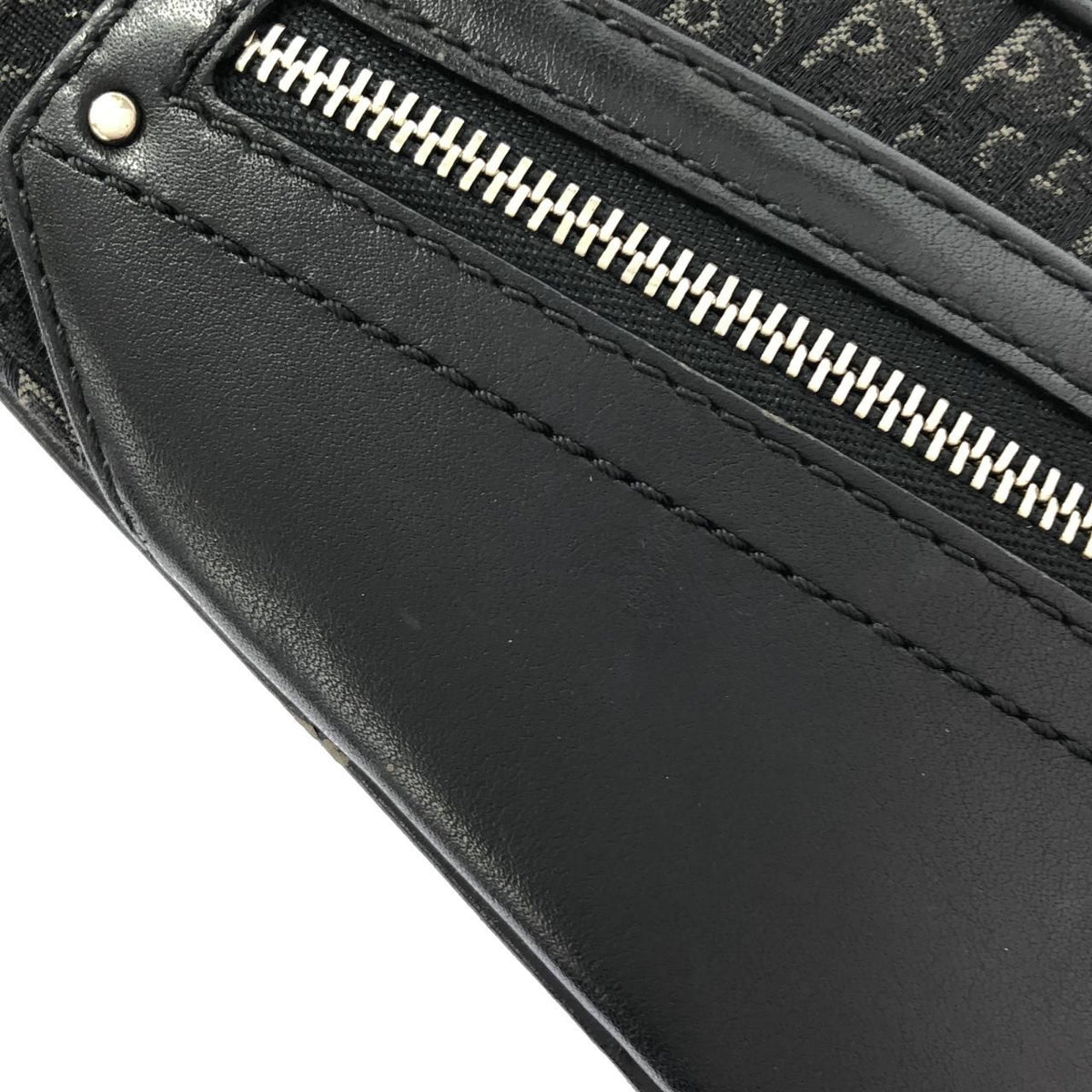 Dior Vintage Shoulder Bag — view 5