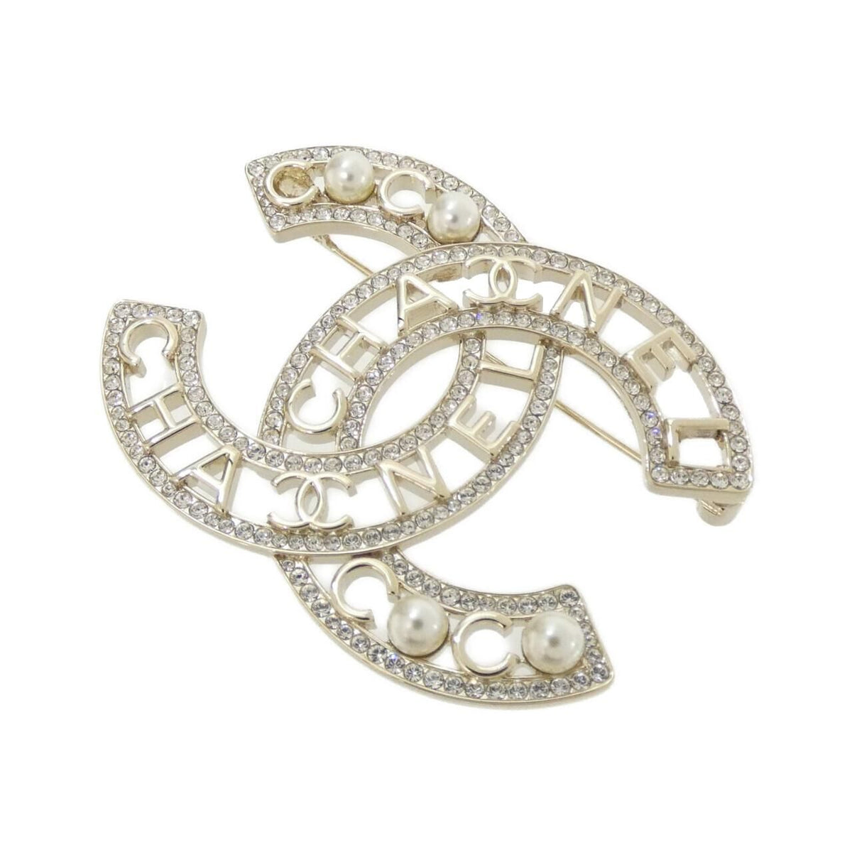 Chanel Brooch Gold