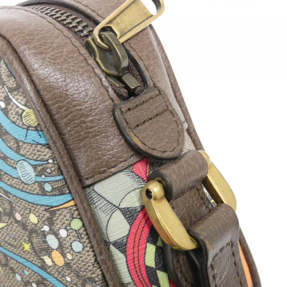 Gucci Shoulder Bag Beige — view 4