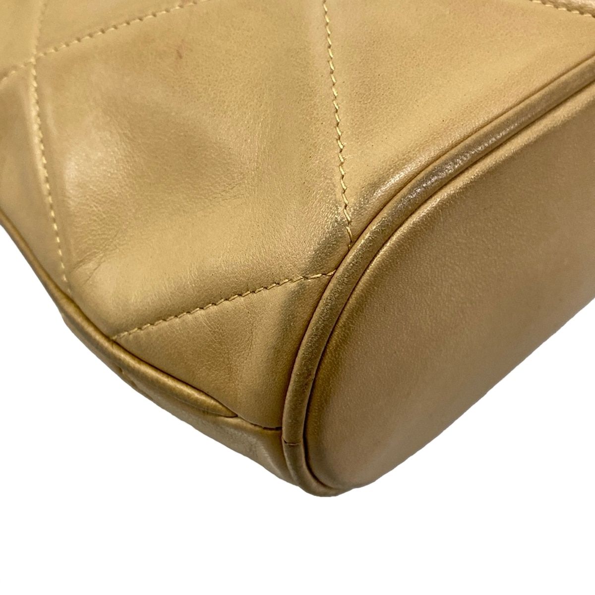 Chanel Shoulder Bag Quilted Beige Gold Tassel Lambskin — view 6
