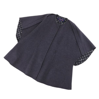Louis Vuitton Cape Gray — view 7