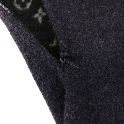 Louis Vuitton Cape Gray — view 3