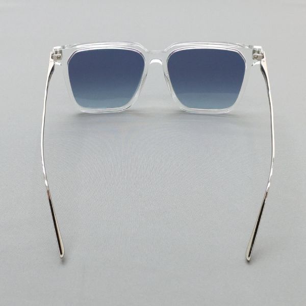 Louis Vuitton Sunglasses LV Rise Square Eyewear — view 4