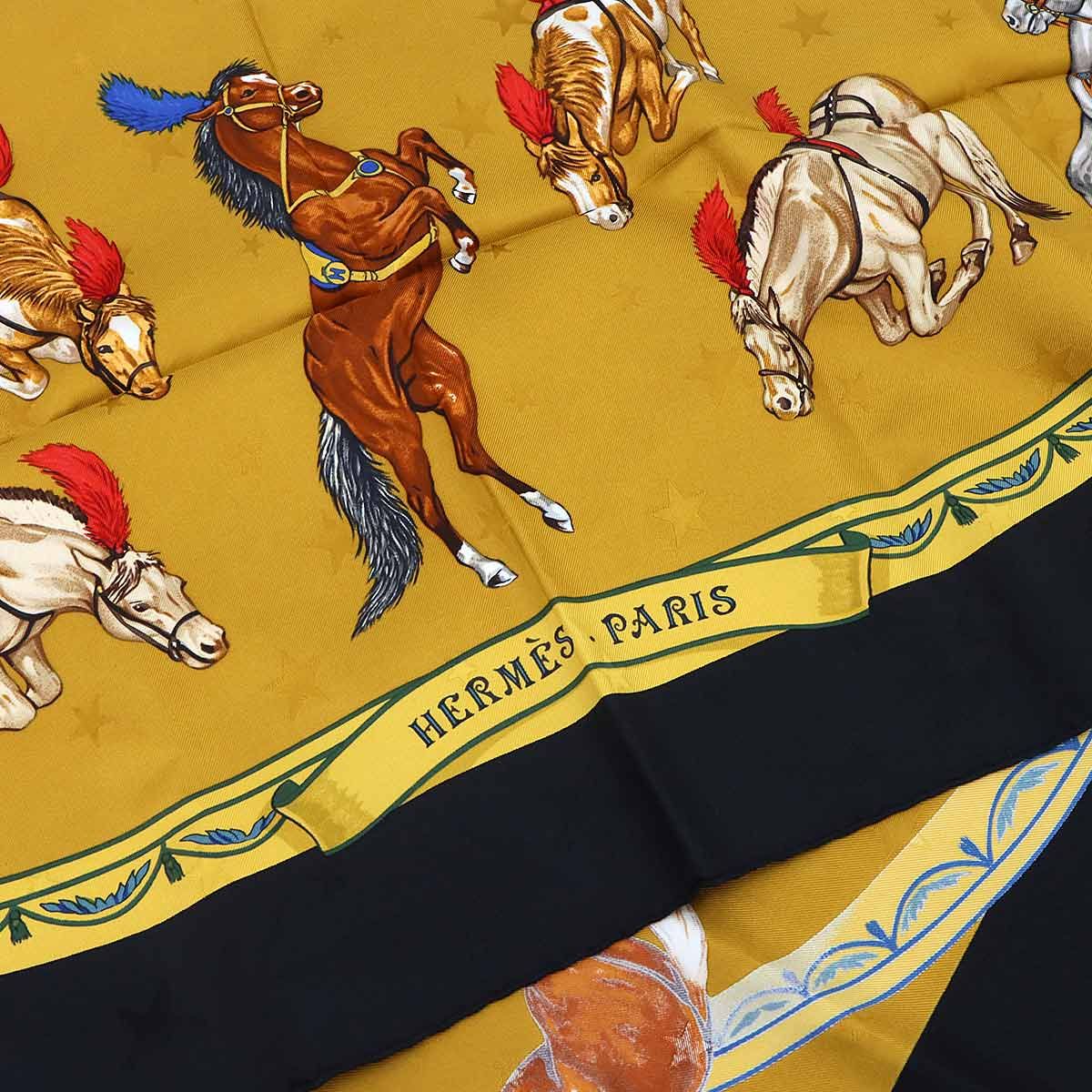 Hermes Carre 90 Large Scarf en Piste on Stage Silk 100% Beige Black — view 3