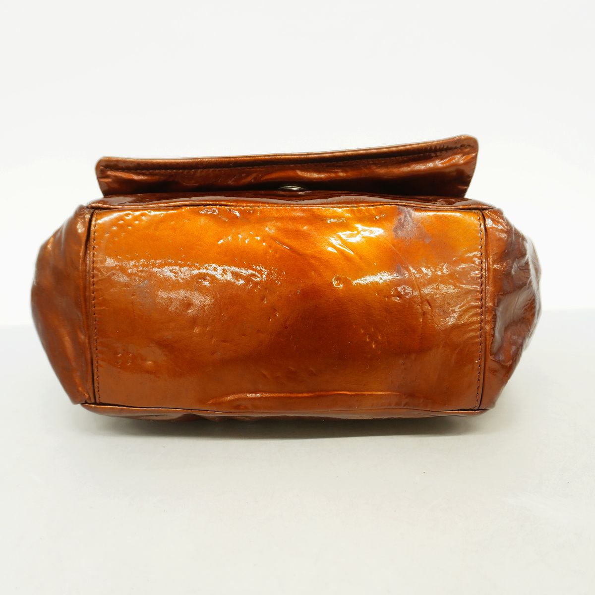 Chanel Shoulder Bag Patent Leather Brown Silver — view 3