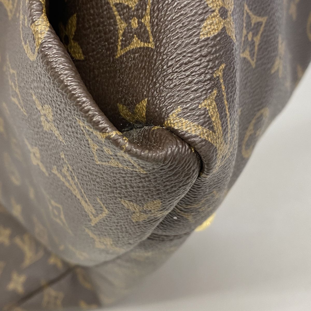 Louis Vuitton Shoulder Bag Monogram Artsy MM Brown — view 6
