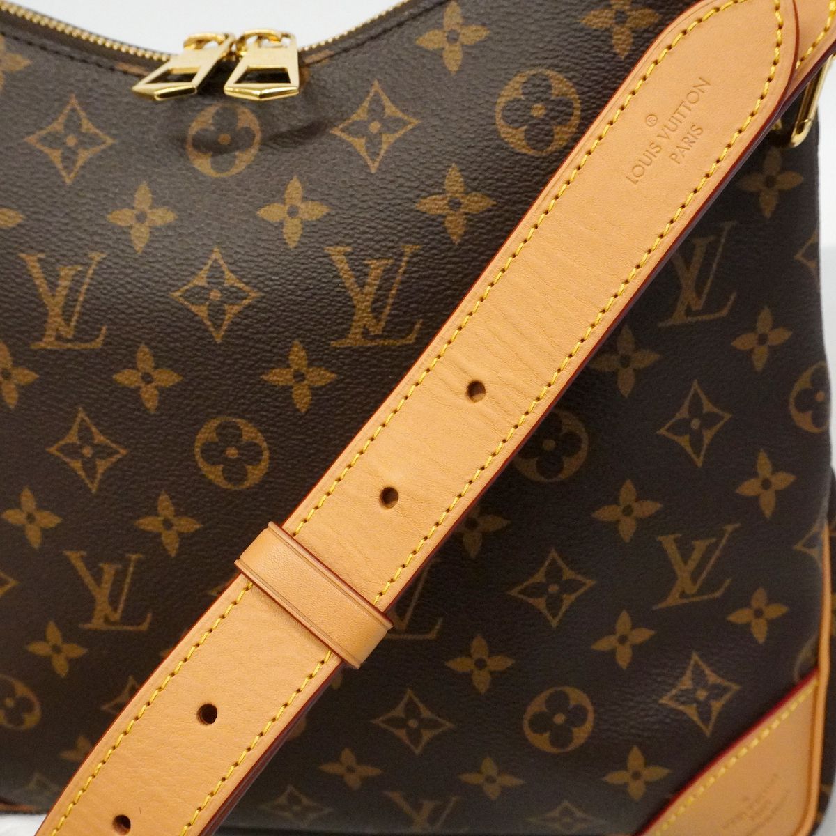 Louis Vuitton Shoulder Bag Monogram Odeon NM Brown — view 7