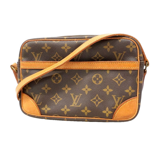 Louis Vuitton Shoulder Bag Monogram Trocadero 24 Brown