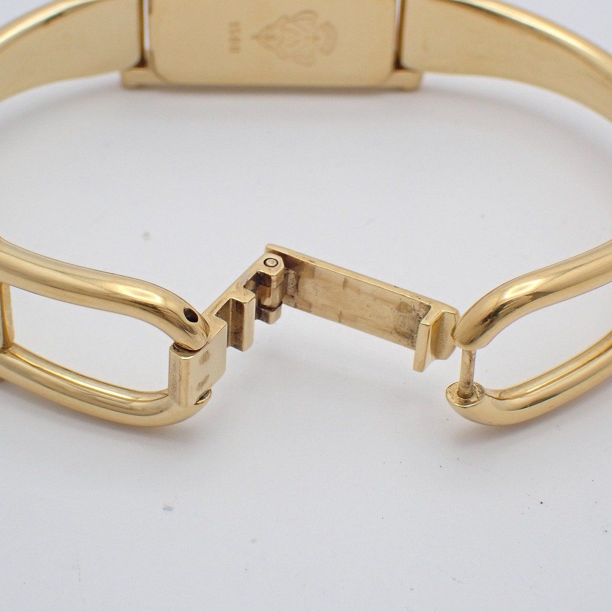 Gucci L Bracelet Watch Quartz Gold Black Dial — view 6