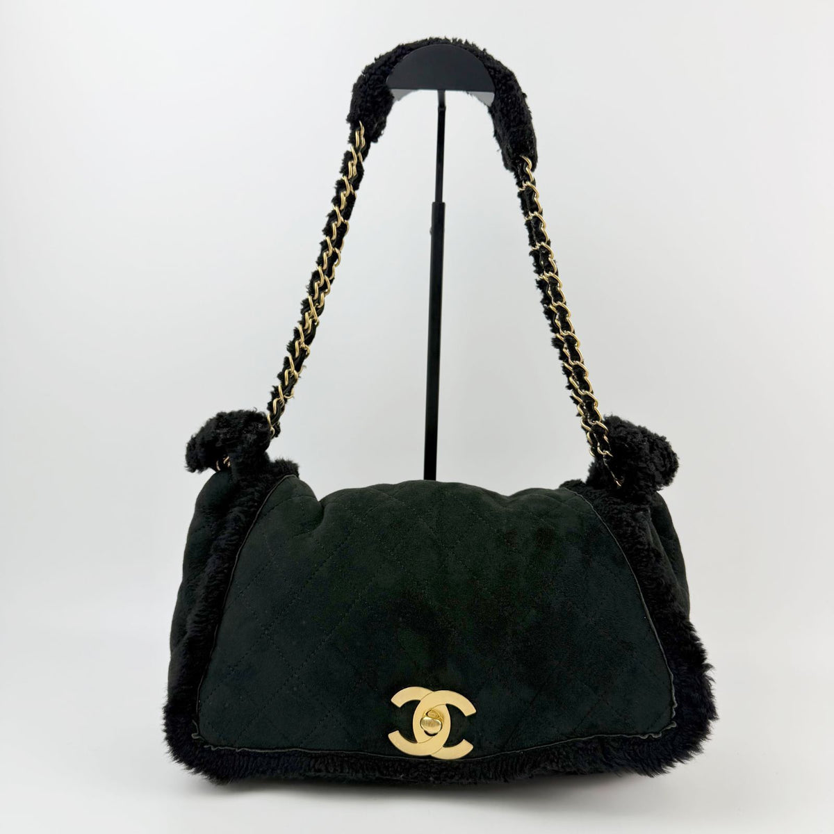 Chanel Quilted CC Logo Chain Shoulder Bag Shearling Suede Black Gold Seal — view 2