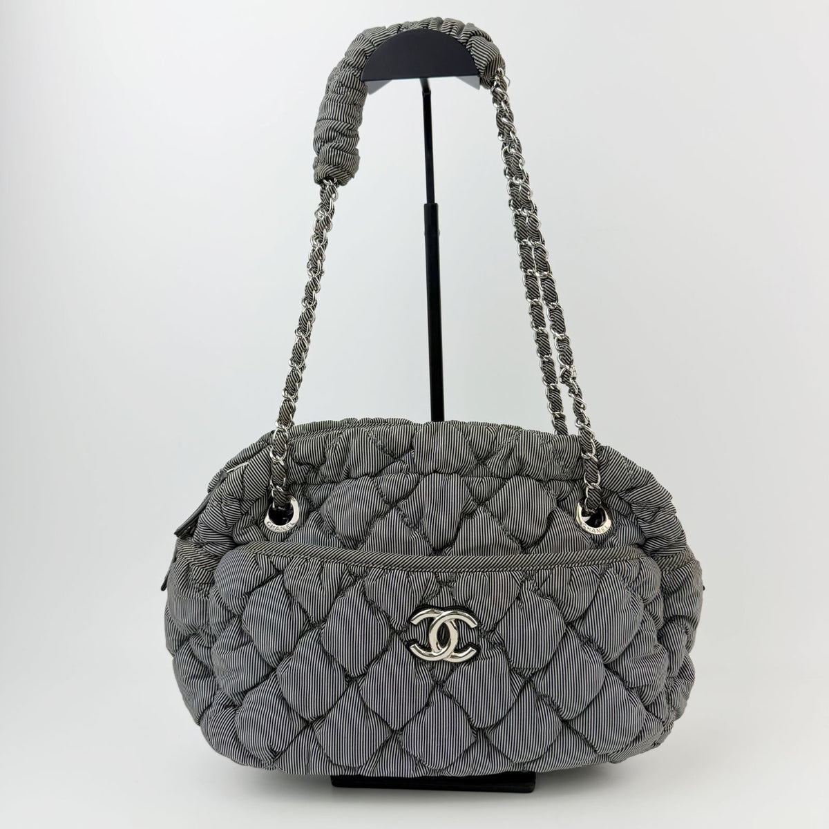 Chanel Bubble Quilt CC Logo Stripe Chain Shoulder Bag Fabric Black White Silver — view 3