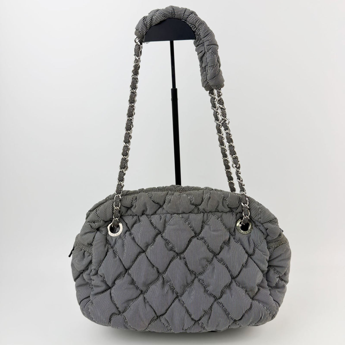 Chanel Bubble Quilt CC Logo Stripe Chain Shoulder Bag Fabric Black White Silver — view 4